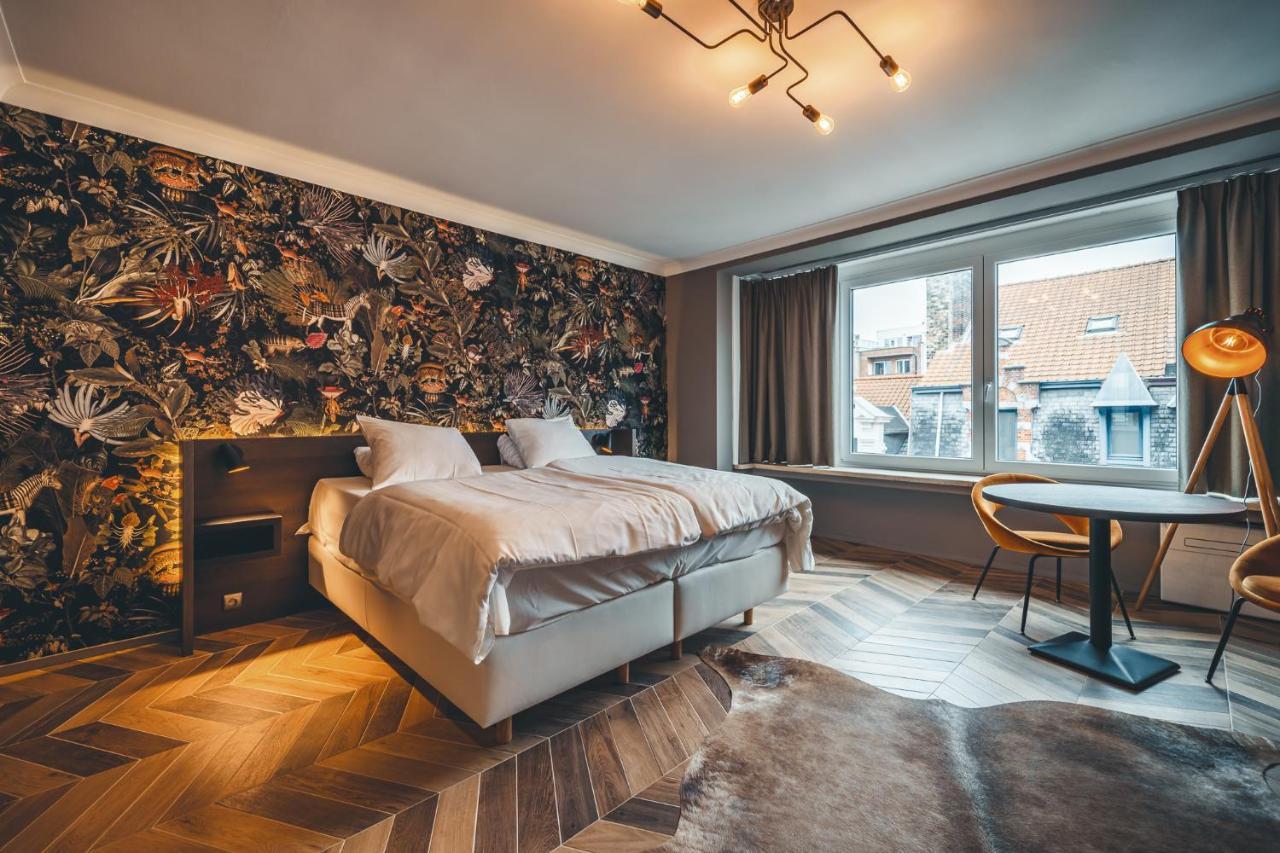 Prado Next Door Hotel 2*